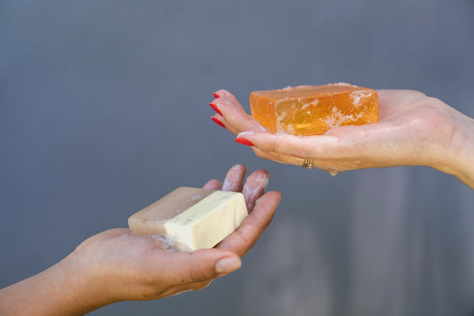 Handmade Soap vs Commercial Soap: Making the Right Choice for Your Skin