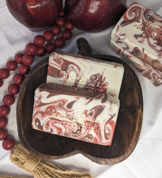 Sandalwood & Apple